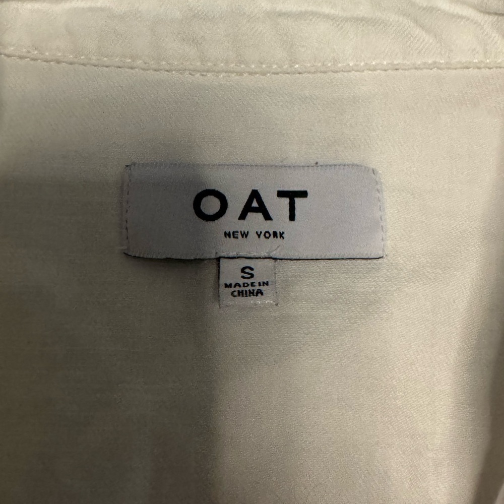 OAT New York Pearl Clasp Button Down - Picture 4 of 5